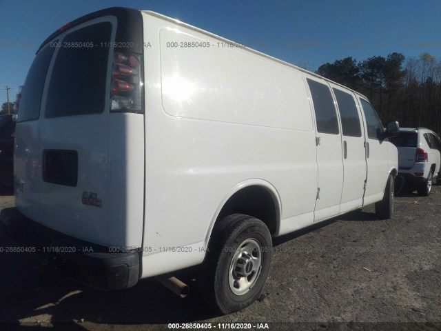 Photo 3 VIN: 1GTW7GCG2B1127482 - GMC SAVANA CARGO VAN 