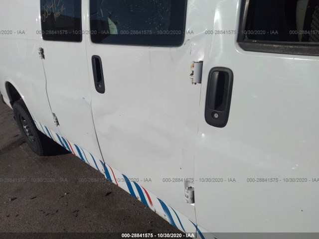 Photo 5 VIN: 1GTW7GCG3C1104097 - GMC SAVANA CARGO VAN 