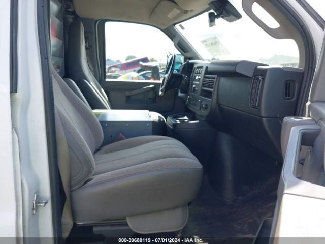 Photo 4 VIN: 1GTZ7GFG1K1355675 - GMC SAVANA 