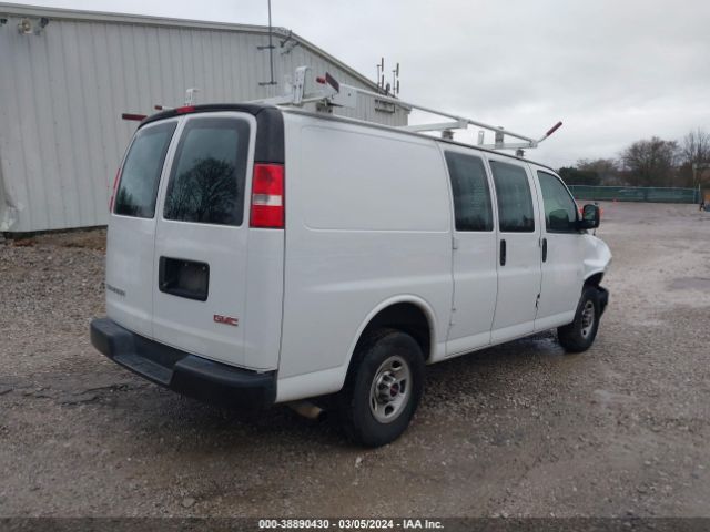 Photo 3 VIN: 1GTZ7GFG4J1216655 - GMC SAVANA 3500 