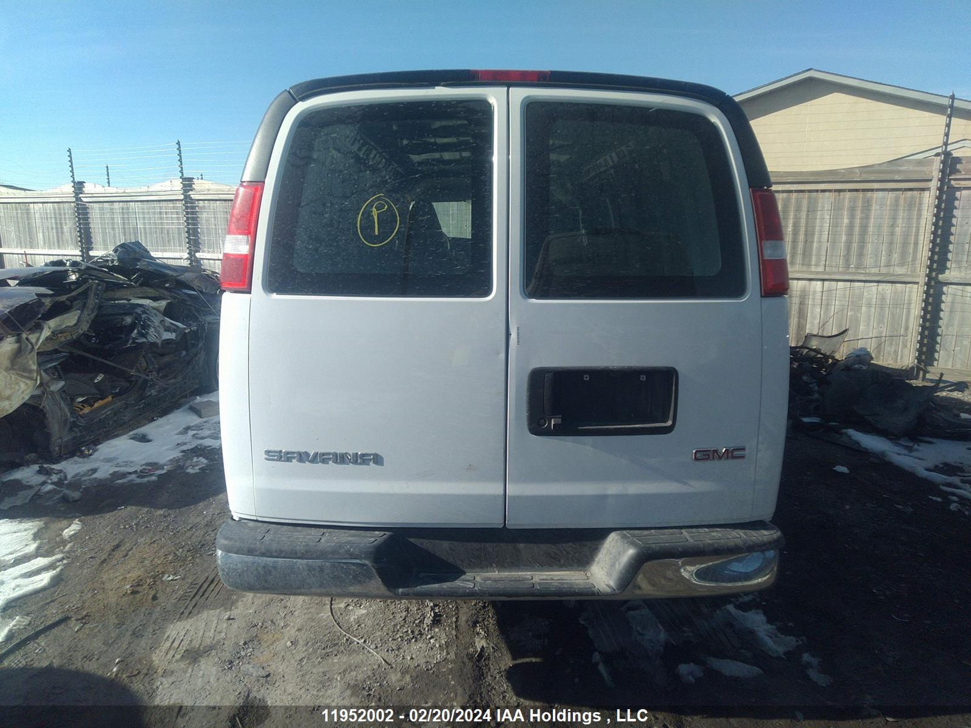 Photo 7 VIN: 1GTZ7HF78M1150329 - GMC SAVANA 