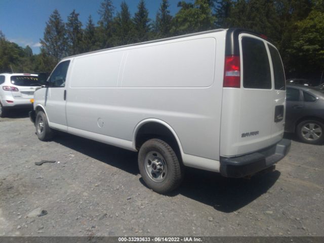 Photo 2 VIN: 1GTZ7HFG3J1331494 - GMC SAVANA CARGO VAN 