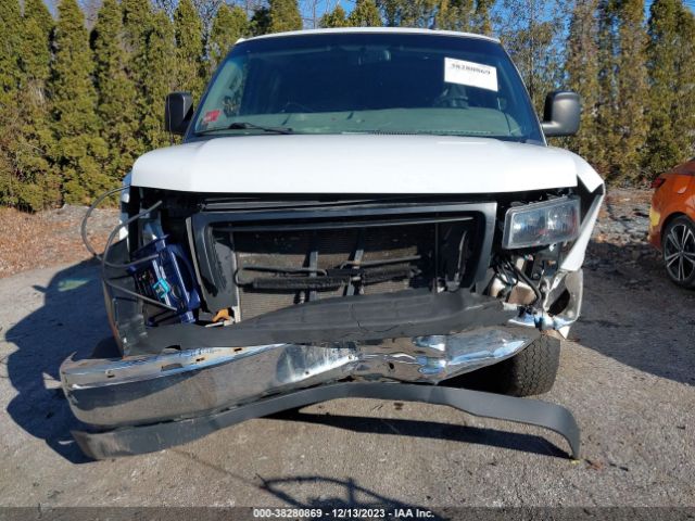 Photo 5 VIN: 1GTZ7HFG7J1244259 - GMC SAVANA 3500 