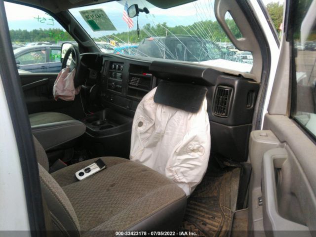 Photo 4 VIN: 1GTZ7HFG8G1202188 - GMC SAVANA CARGO VAN 