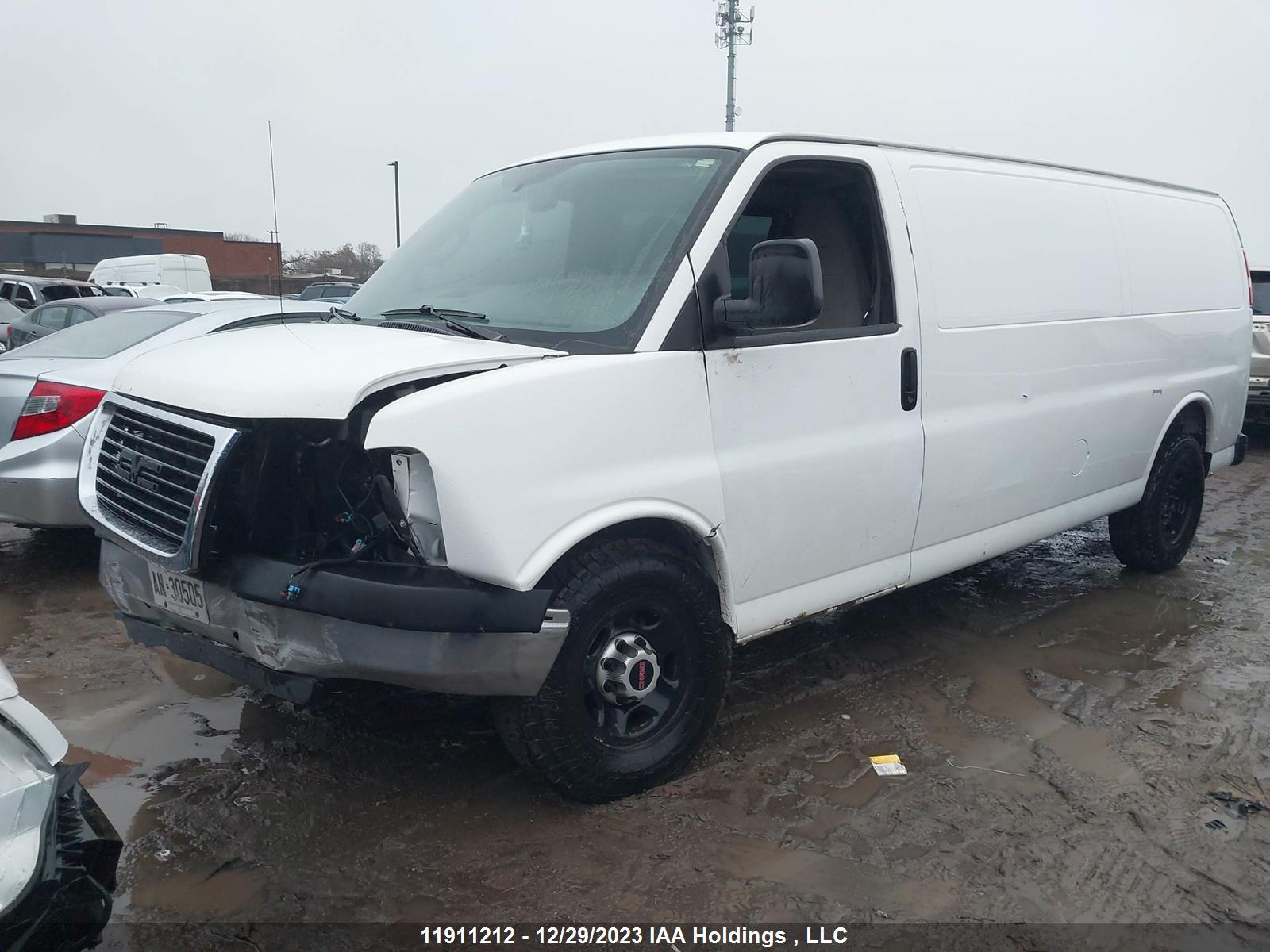 Photo 1 VIN: 1GTZ7HFG9G1146973 - GMC SAVANA 