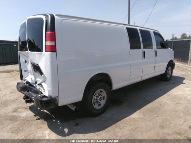 Photo 3 VIN: 1GTZ7UCG3F1120137 - GMC SAVANA CARGO VAN 