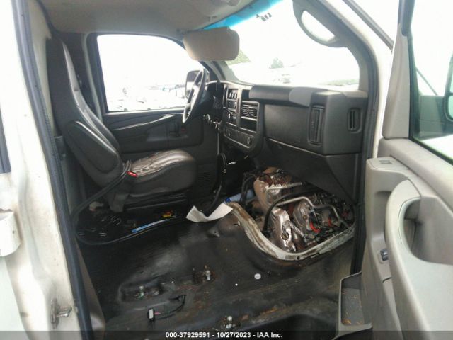 Photo 4 VIN: 1GTZ7UCL1E1129690 - GMC SAVANA CARGO VAN 