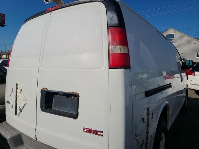 Photo 3 VIN: 1GTZGFBA0A1161908 - GMC SAVANA G25 