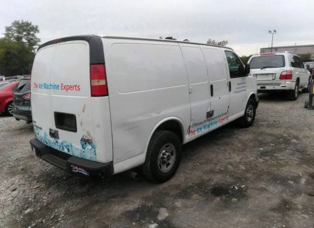 Photo 3 VIN: 1GTZGFBA8A1122984 - GMC SAVANA CARGO VAN 