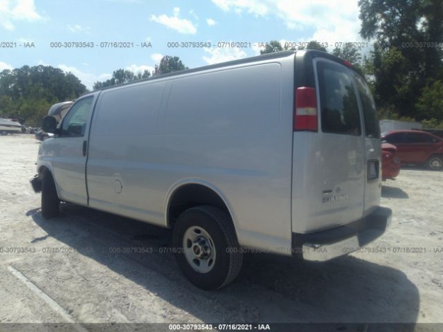 Photo 2 VIN: 1GTZGFBAXA1123439 - GMC SAVANA CARGO VAN 