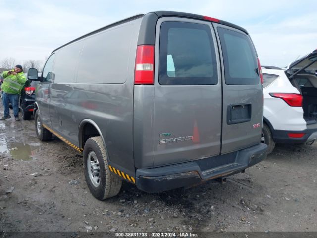 Photo 2 VIN: 1GTZGFBGXA1180258 - GMC SAVANA 2500 