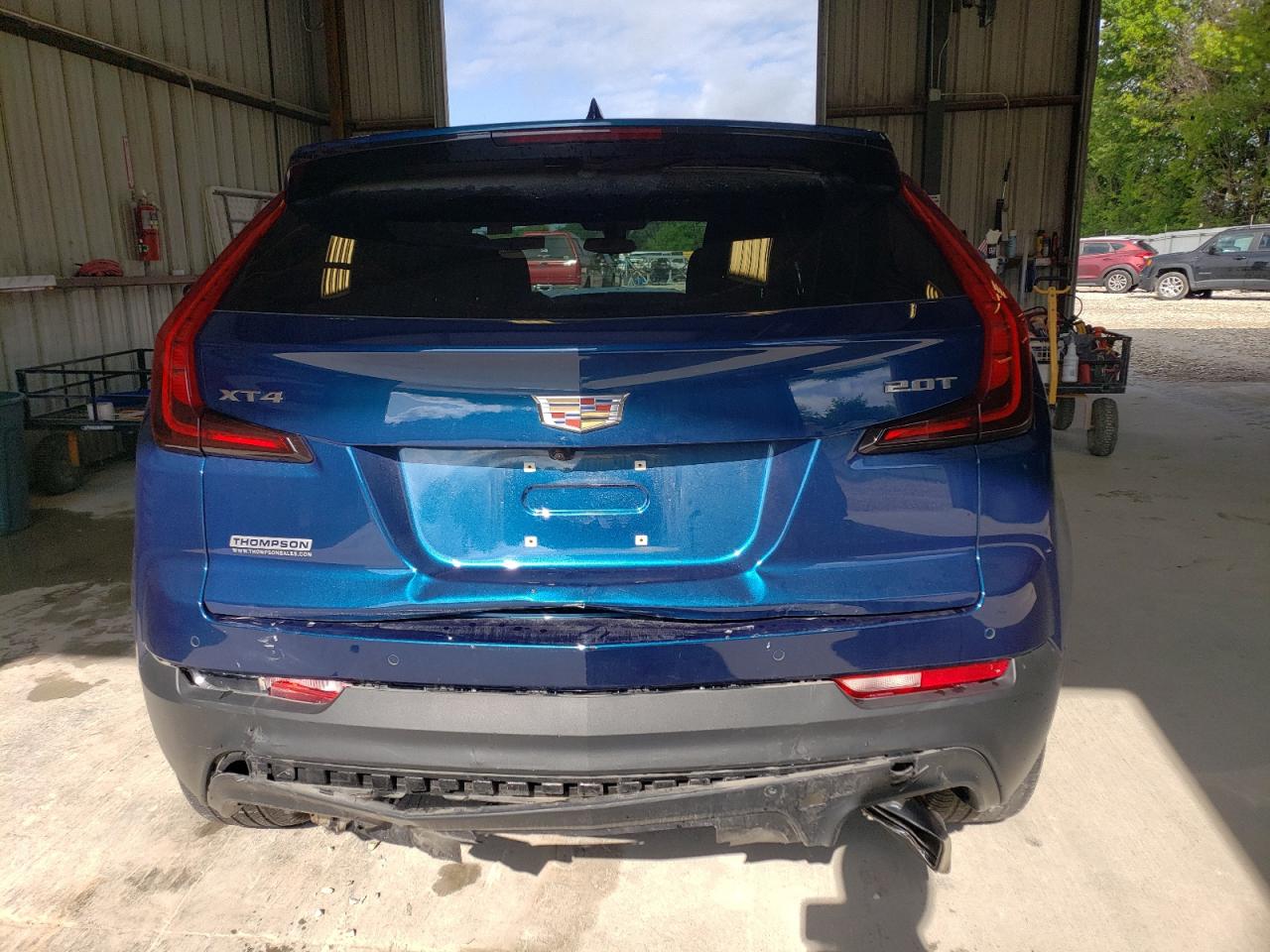 Photo 5 VIN: 1GYAZAR40KF180676 - CADILLAC XT4 