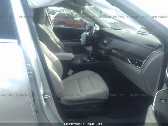 Photo 4 VIN: 1GYAZAR41KF184963 - CADILLAC XT4 