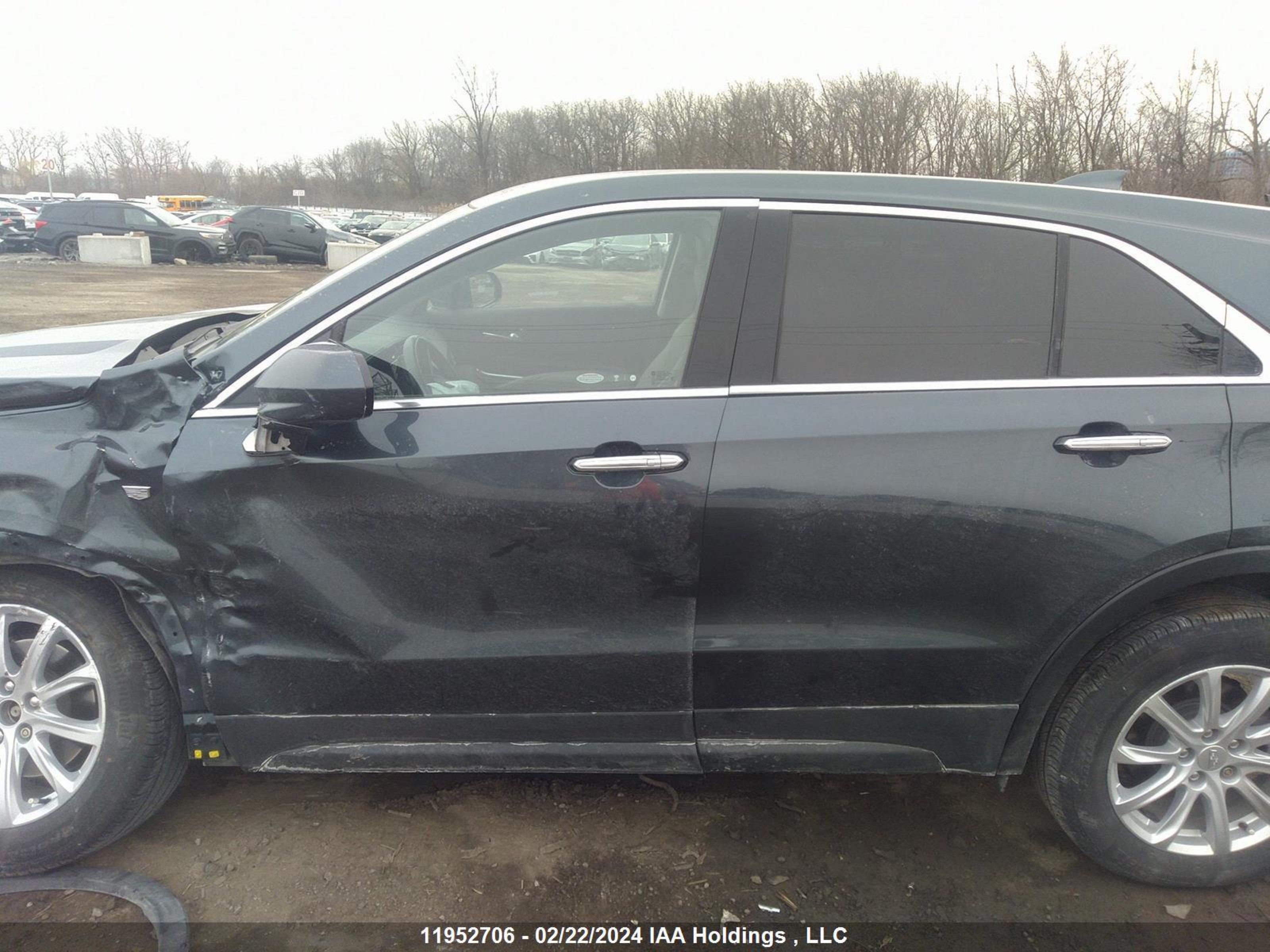 Photo 13 VIN: 1GYAZAR41MF045306 - CADILLAC XT4 