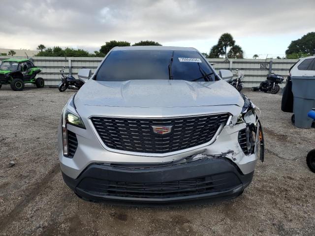 Photo 4 VIN: 1GYAZAR42KF119510 - CADILLAC XT4 LUXURY 