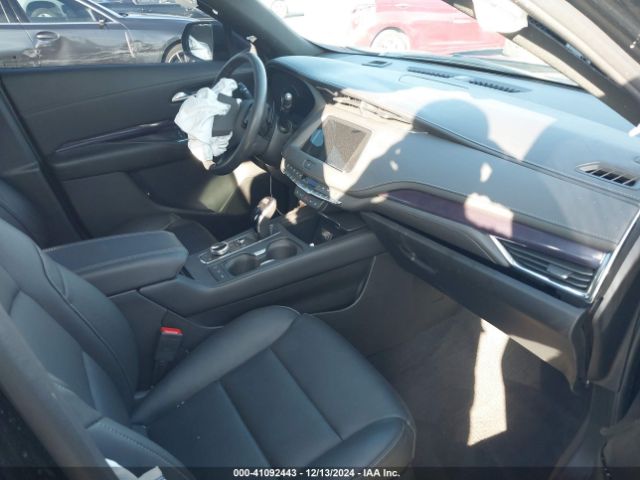 Photo 4 VIN: 1GYAZAR42PF225611 - CADILLAC XT4 