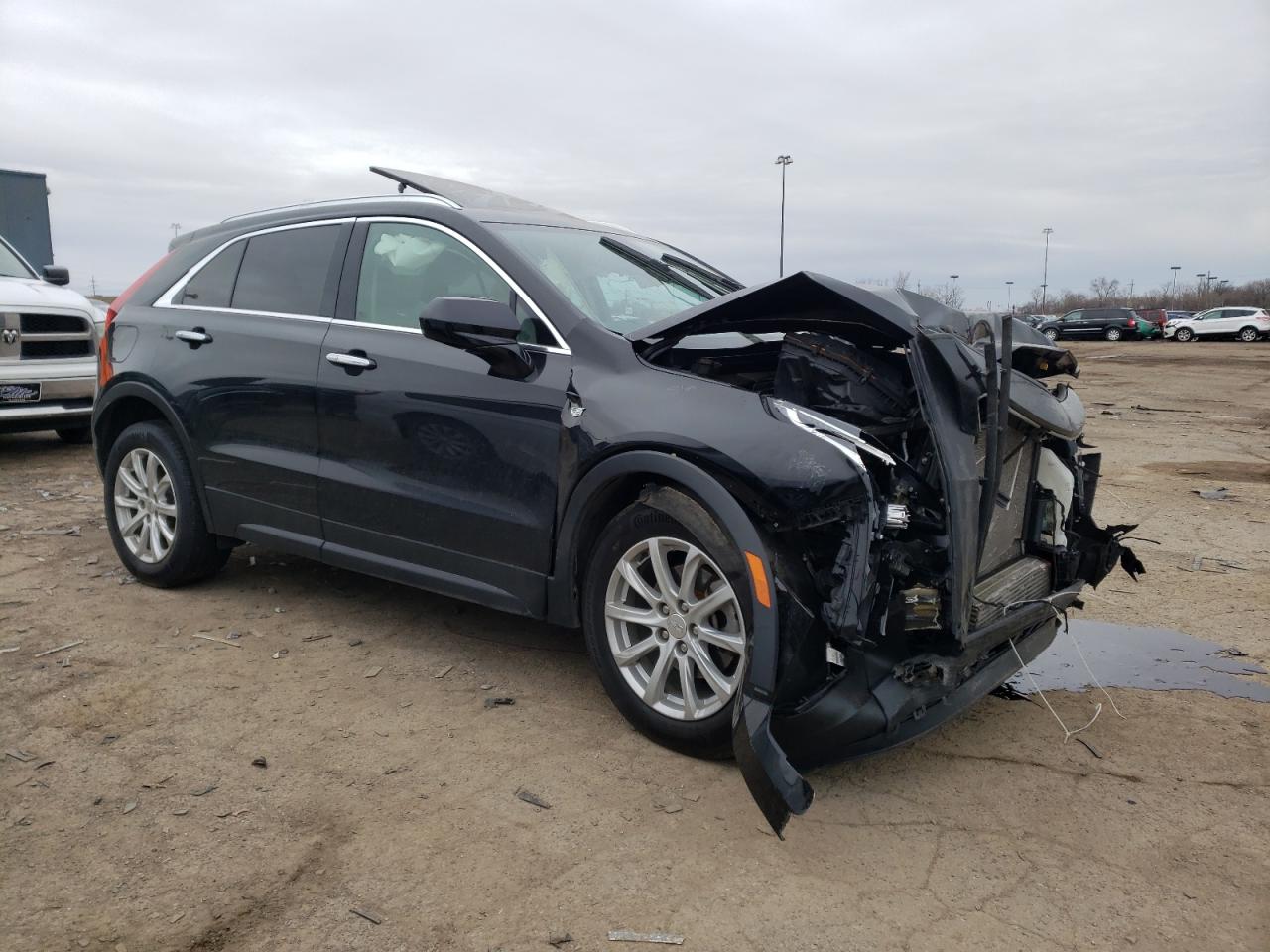 Photo 3 VIN: 1GYAZAR43KF144710 - CADILLAC XT4 