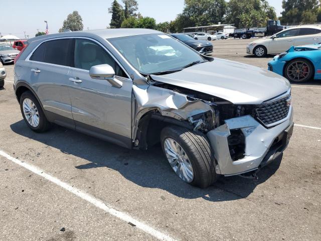 Photo 3 VIN: 1GYAZAR43RF110678 - CADILLAC XT4 