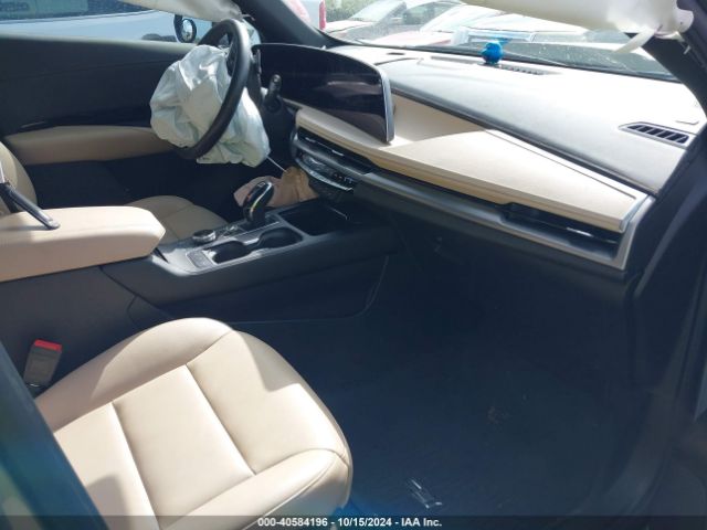 Photo 4 VIN: 1GYAZAR43RF112303 - CADILLAC XT4 