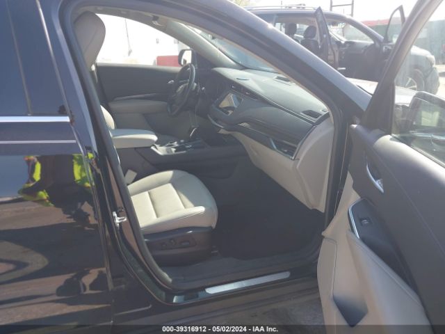 Photo 4 VIN: 1GYAZAR44KF202744 - CADILLAC XT4 