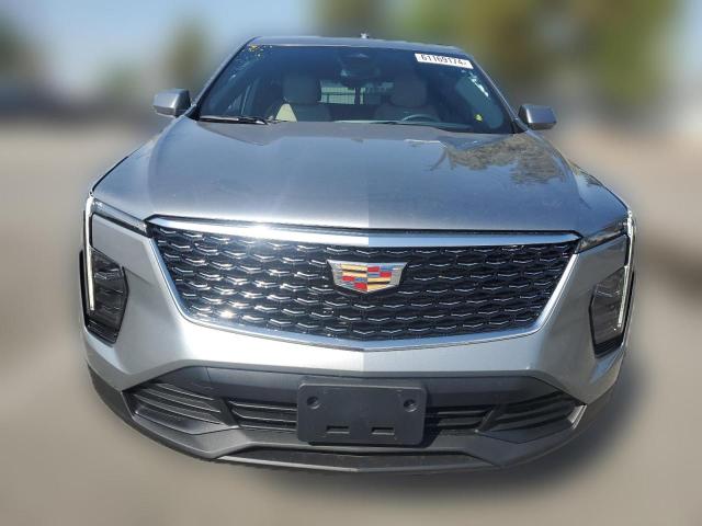 Photo 4 VIN: 1GYAZAR44RF143270 - CADILLAC XT4 