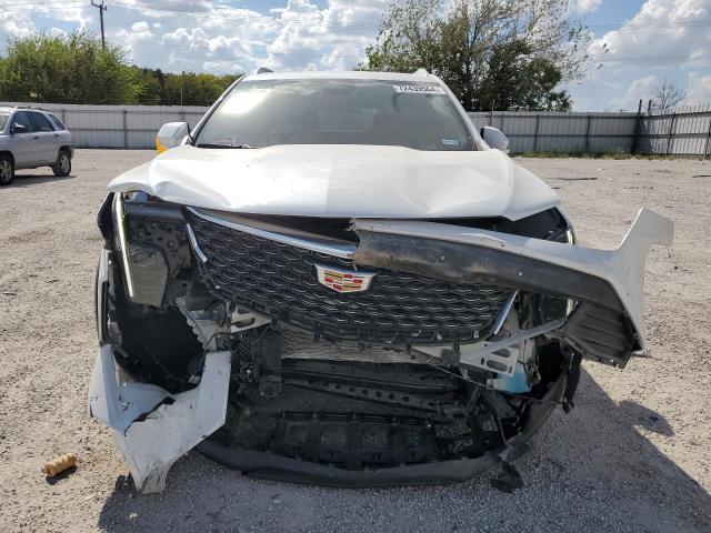 Photo 4 VIN: 1GYAZAR44RF233650 - CADILLAC XT4 LUXURY 