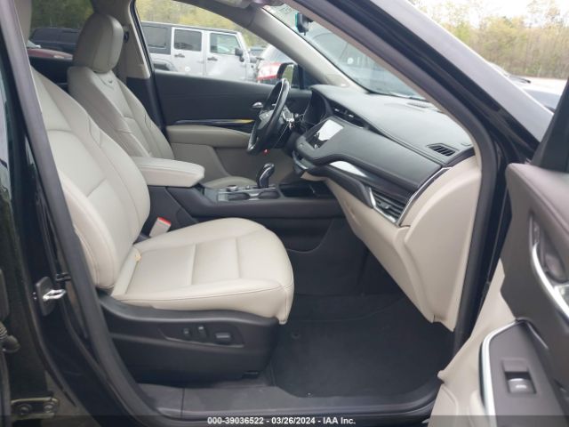 Photo 4 VIN: 1GYAZAR46KF197711 - CADILLAC XT4 