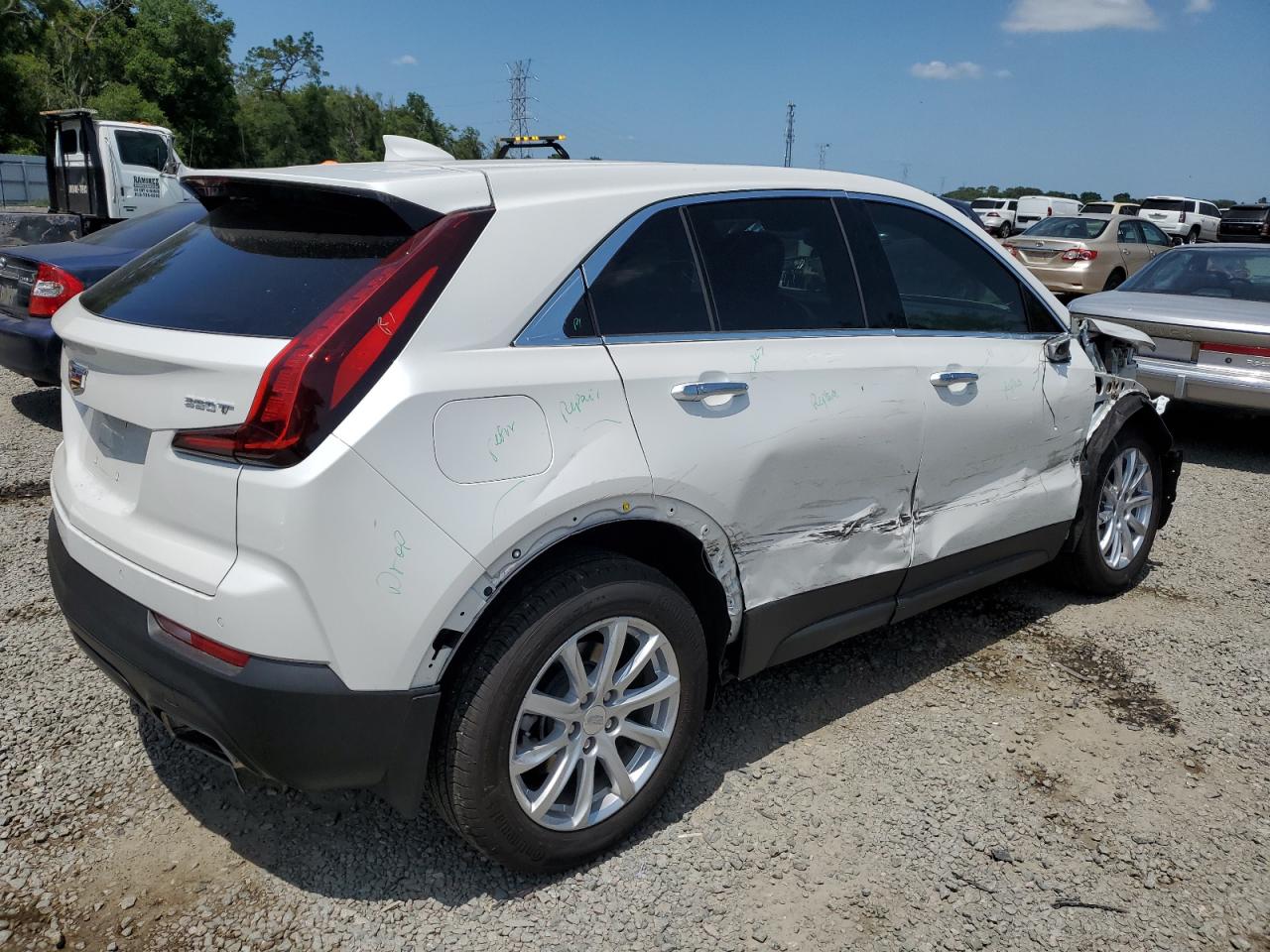 Photo 2 VIN: 1GYAZAR47PF101284 - CADILLAC XT4 