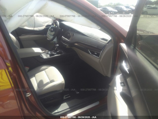 Photo 4 VIN: 1GYAZAR4XKF130366 - CADILLAC XT4 