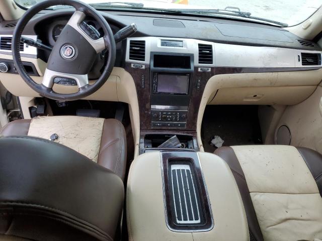 Photo 7 VIN: 1GYEC63818R110817 - CADILLAC ESCALADE L 