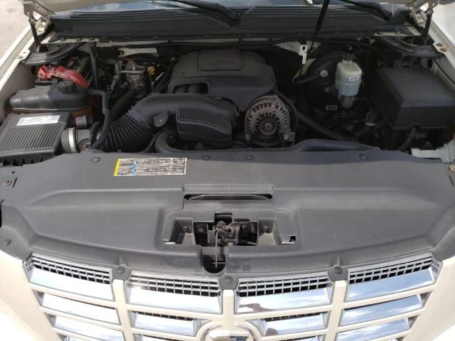 Photo 11 VIN: 1GYEC63827R418268 - CADILLAC ESCALADE L 