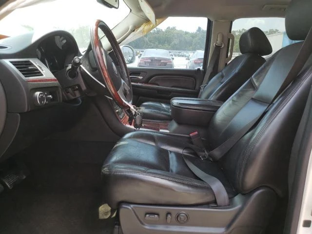 Photo 6 VIN: 1GYEC63827R418268 - CADILLAC ESCALADE L 