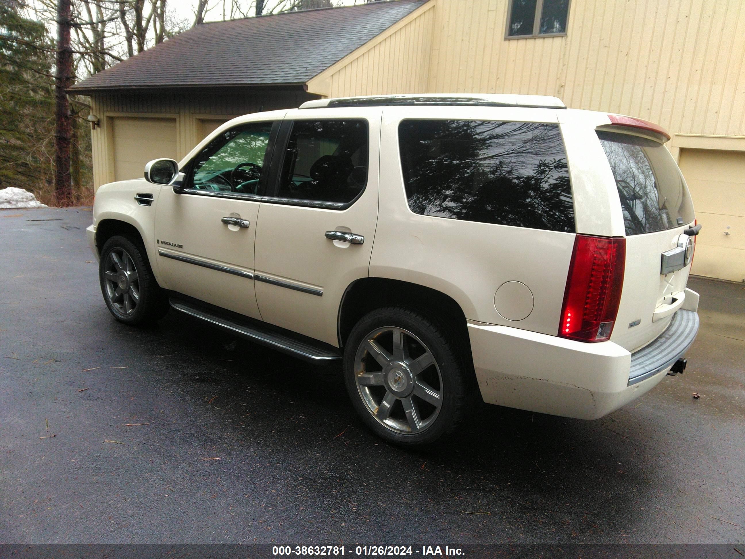 Photo 2 VIN: 1GYEC63837R359554 - CADILLAC ESCALADE 