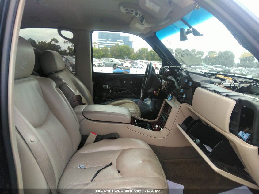 Photo 4 VIN: 1GYEC63N26R100624 - CADILLAC ESCALADE 