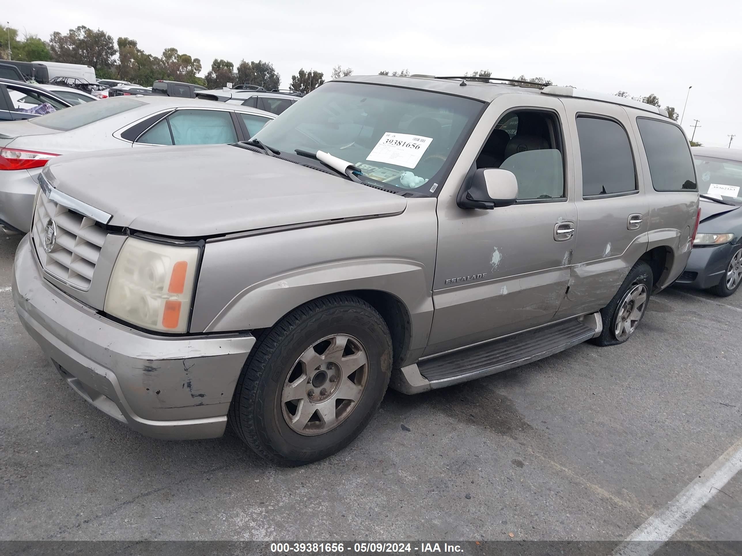 Photo 1 VIN: 1GYEC63T02R216994 - CADILLAC ESCALADE 