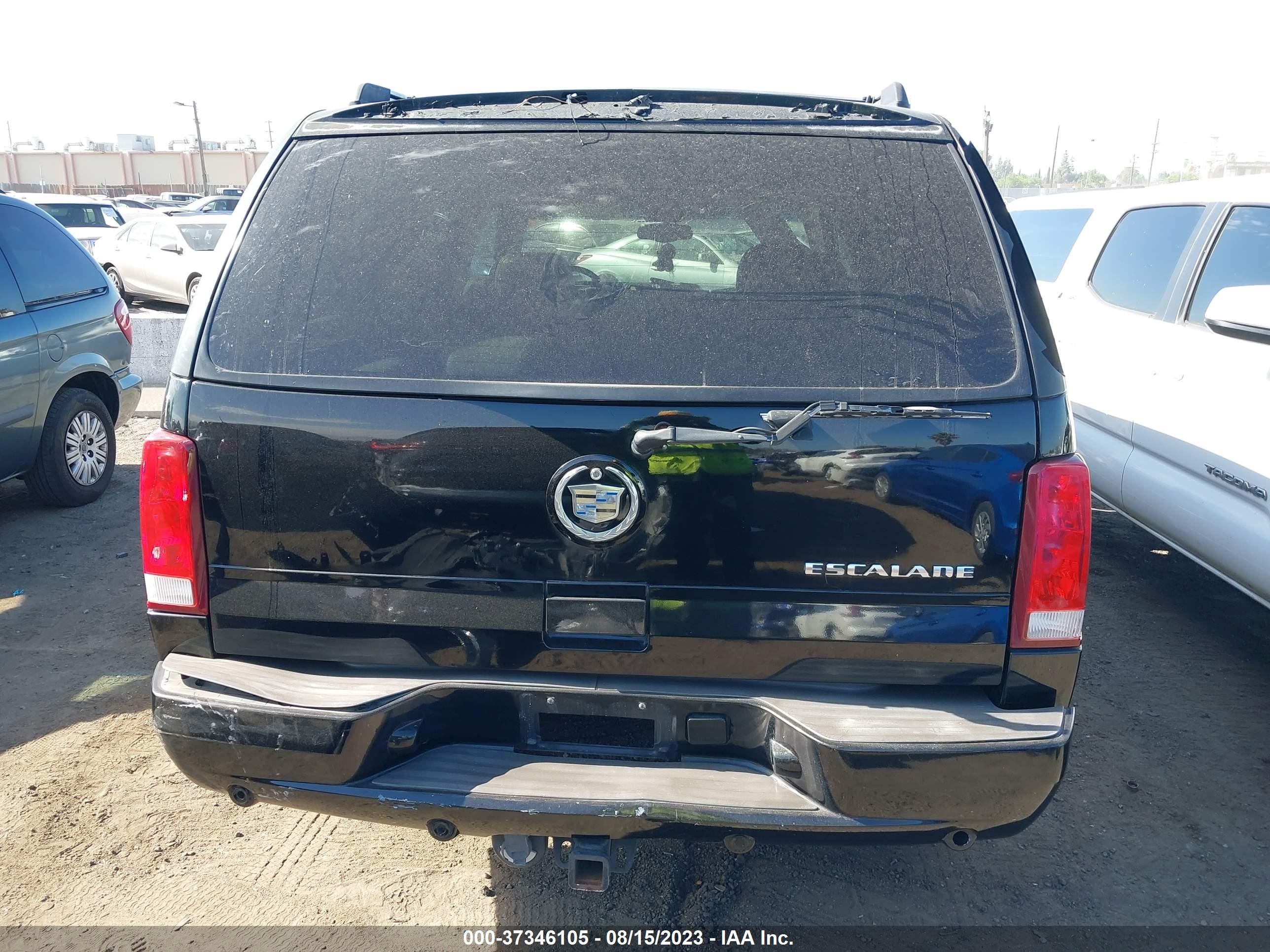 Photo 15 VIN: 1GYEC63T22R103564 - CADILLAC ESCALADE 