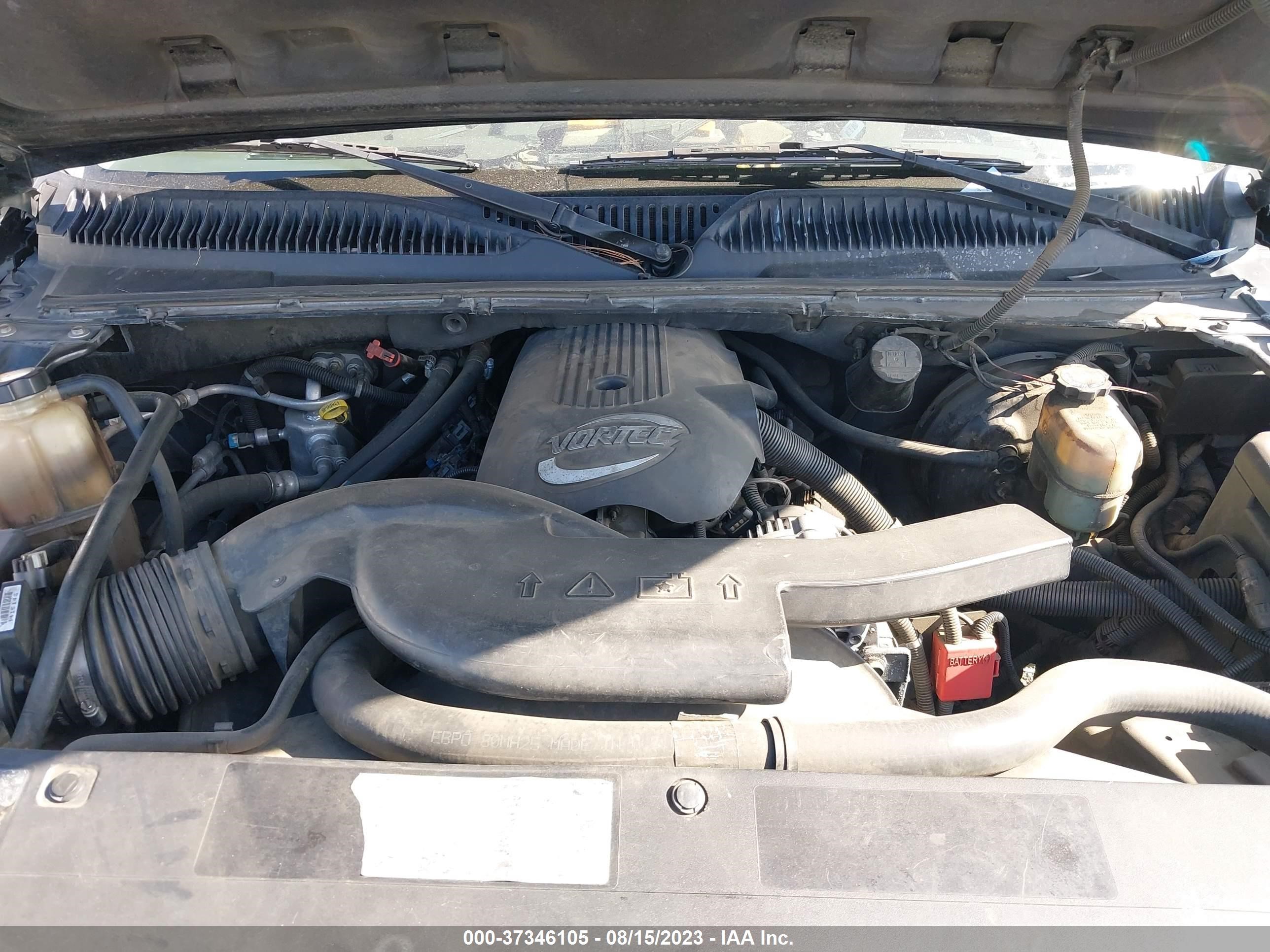 Photo 9 VIN: 1GYEC63T22R103564 - CADILLAC ESCALADE 