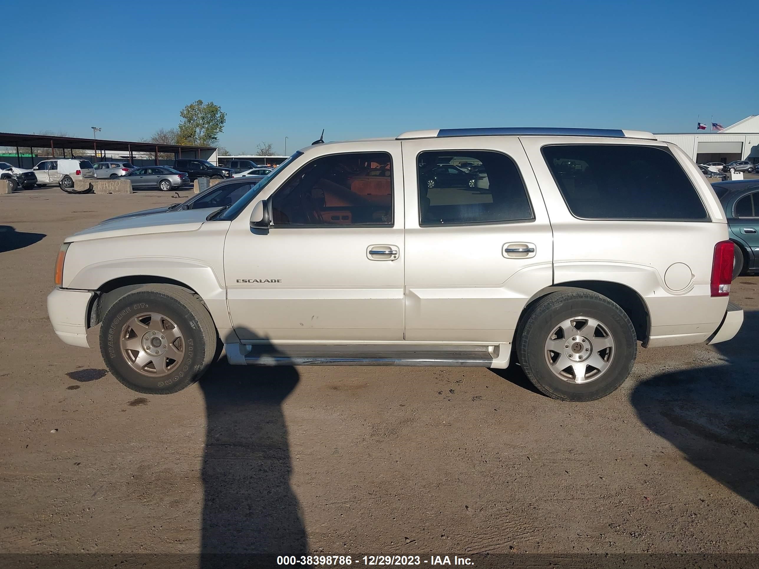 Photo 13 VIN: 1GYEC63T34R294186 - CADILLAC ESCALADE 