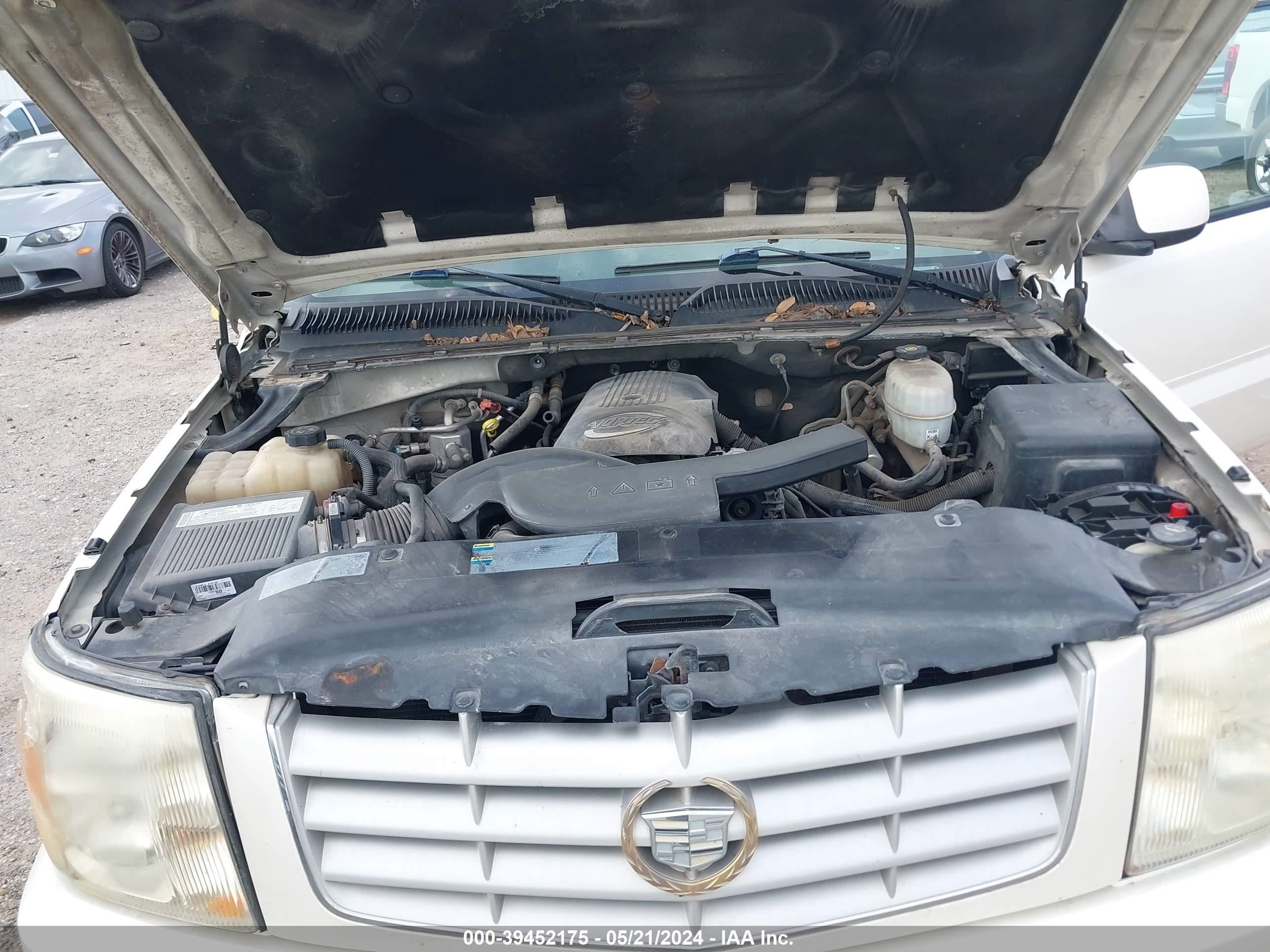 Photo 9 VIN: 1GYEC63T45R158490 - CADILLAC ESCALADE 