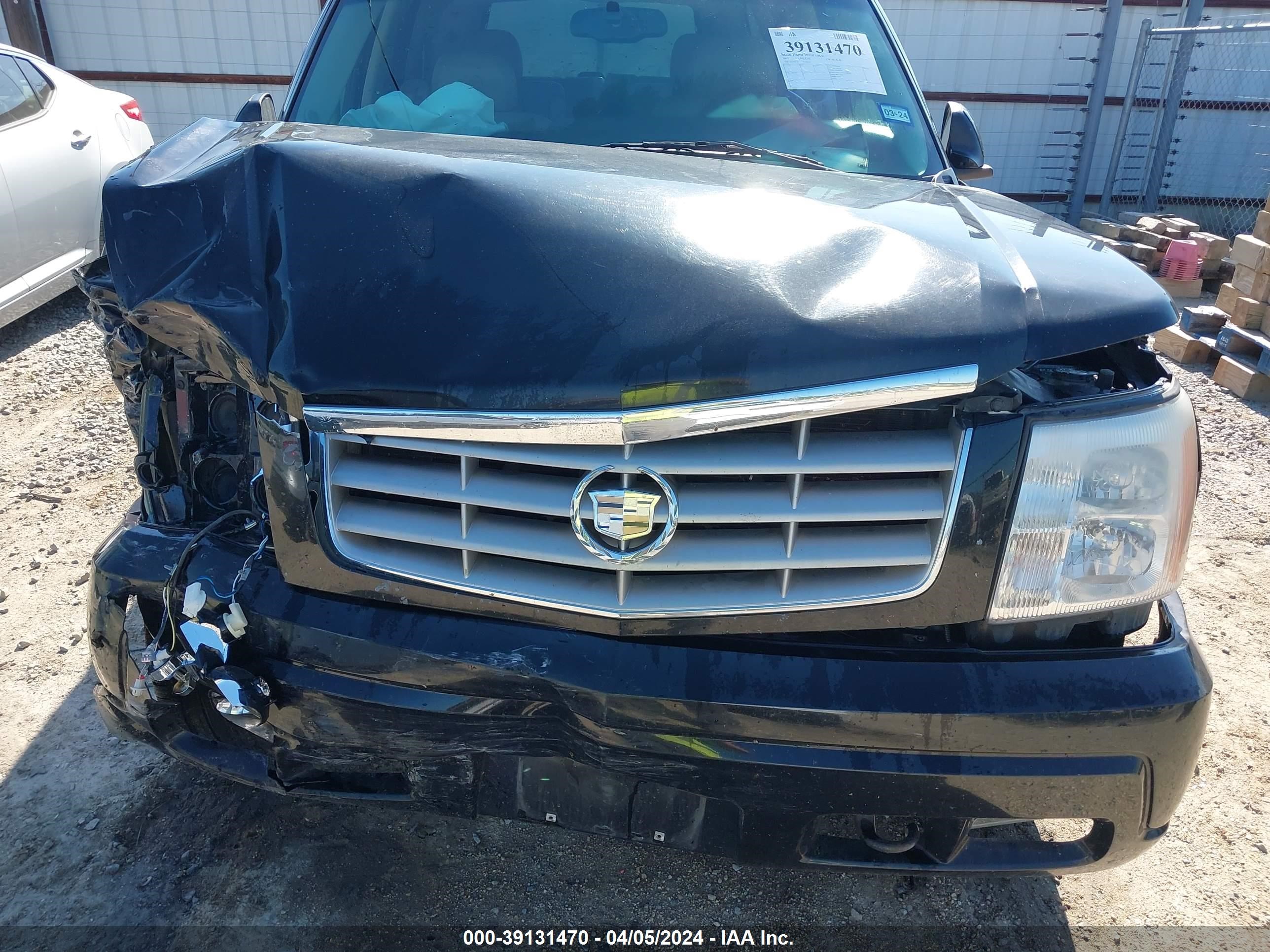 Photo 11 VIN: 1GYEC63T75R156362 - CADILLAC ESCALADE 