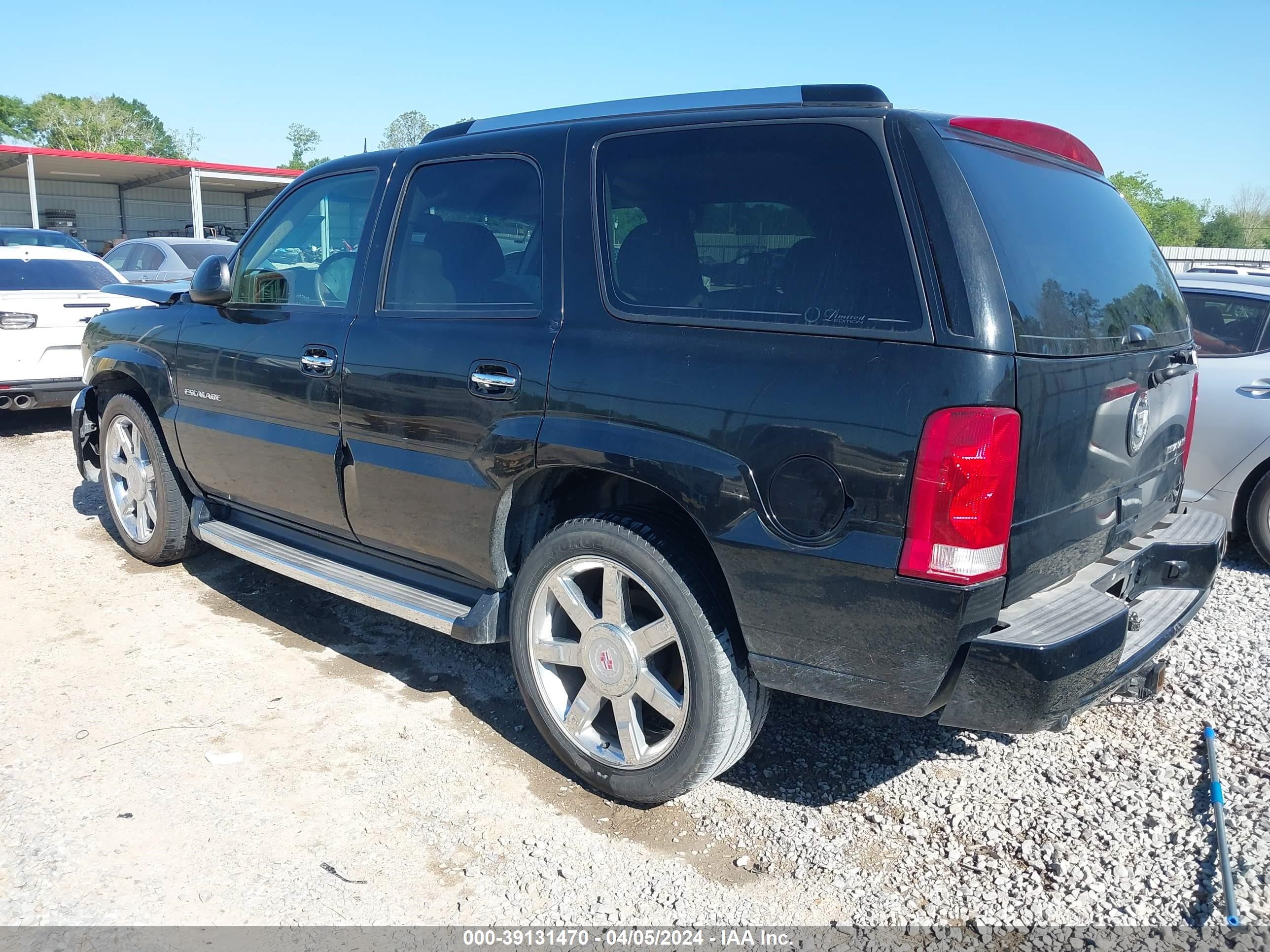 Photo 2 VIN: 1GYEC63T75R156362 - CADILLAC ESCALADE 