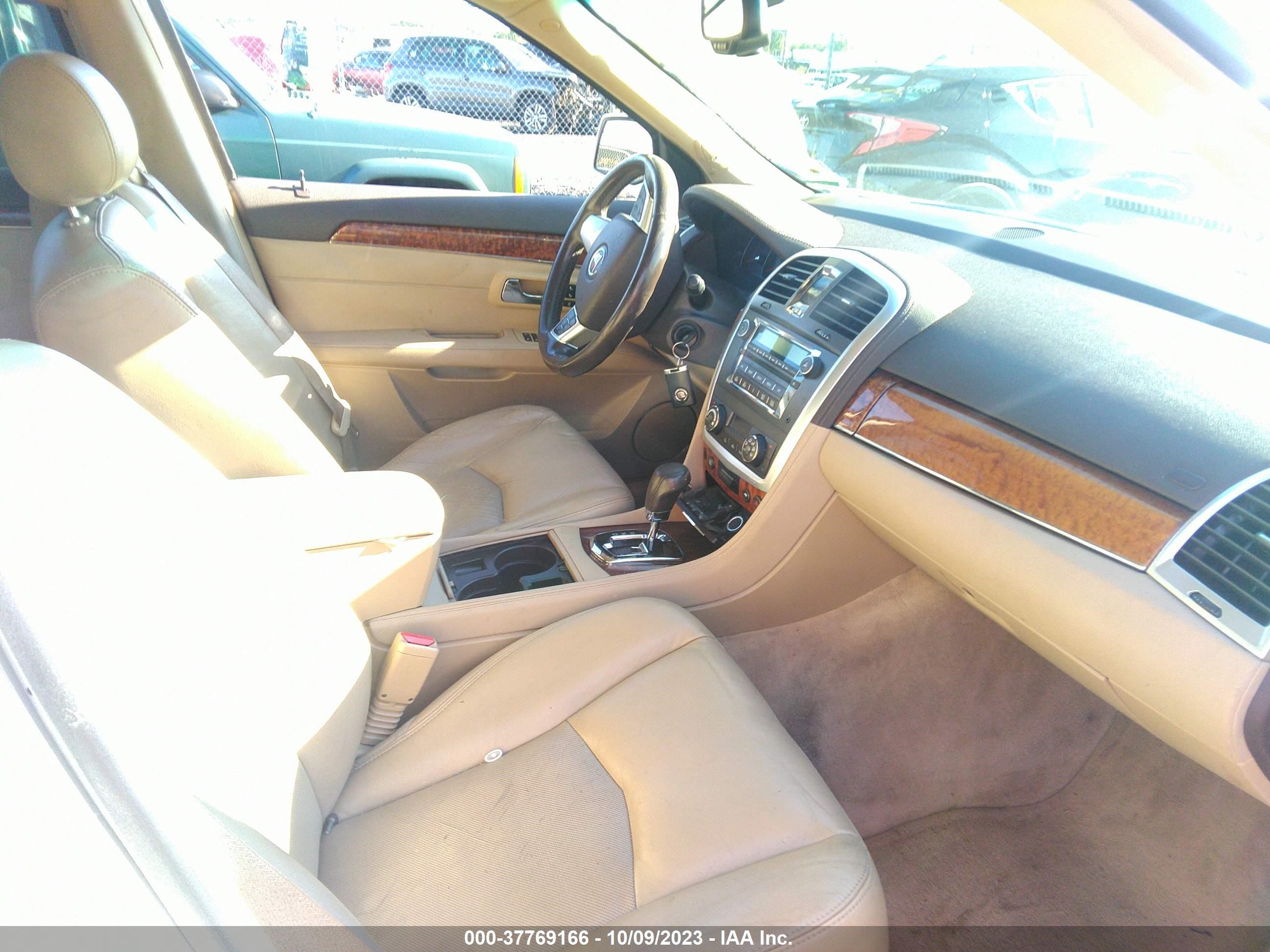 Photo 4 VIN: 1GYEE437180143309 - CADILLAC SRX 