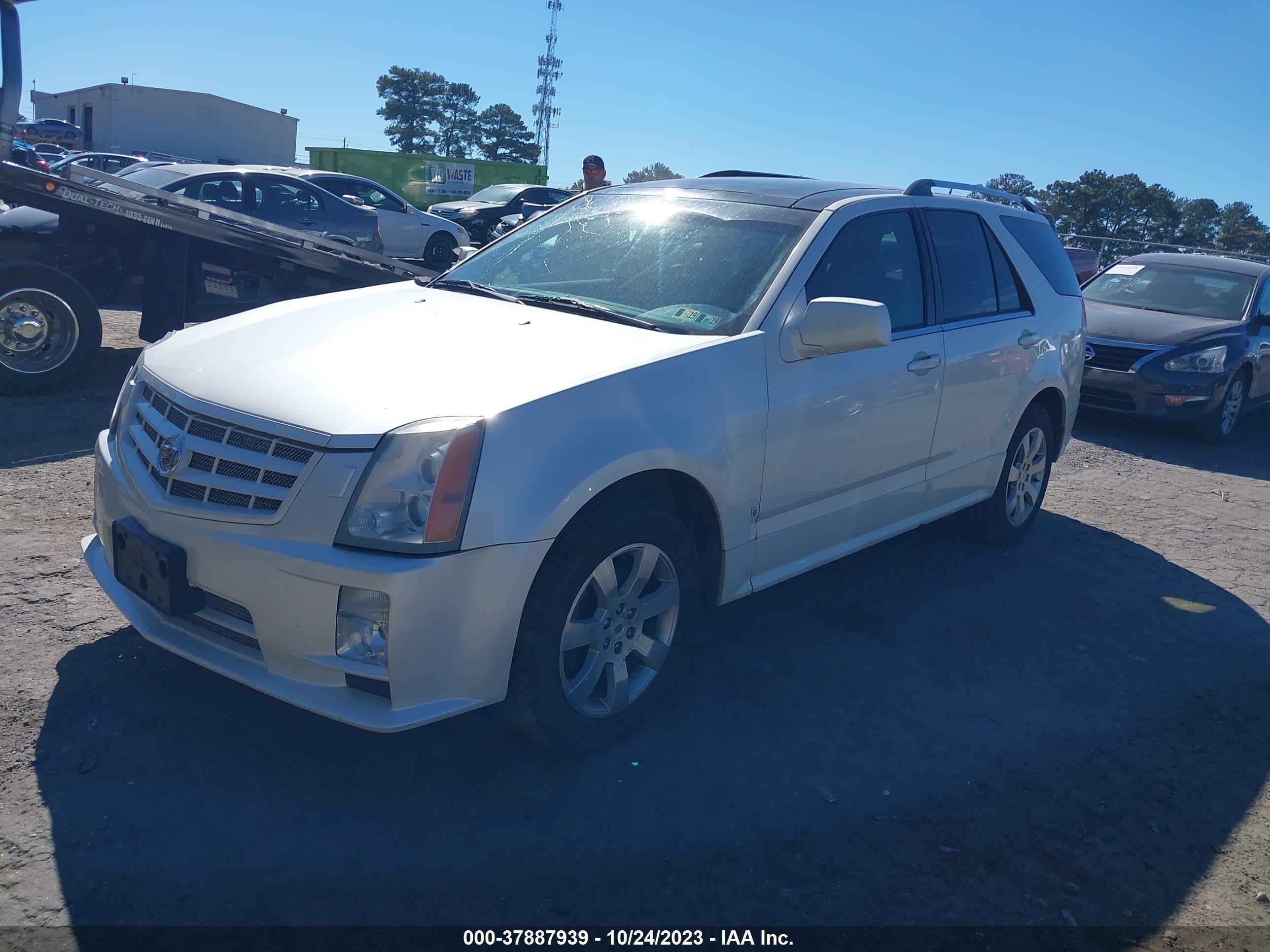 Photo 1 VIN: 1GYEE437990111080 - CADILLAC SRX 