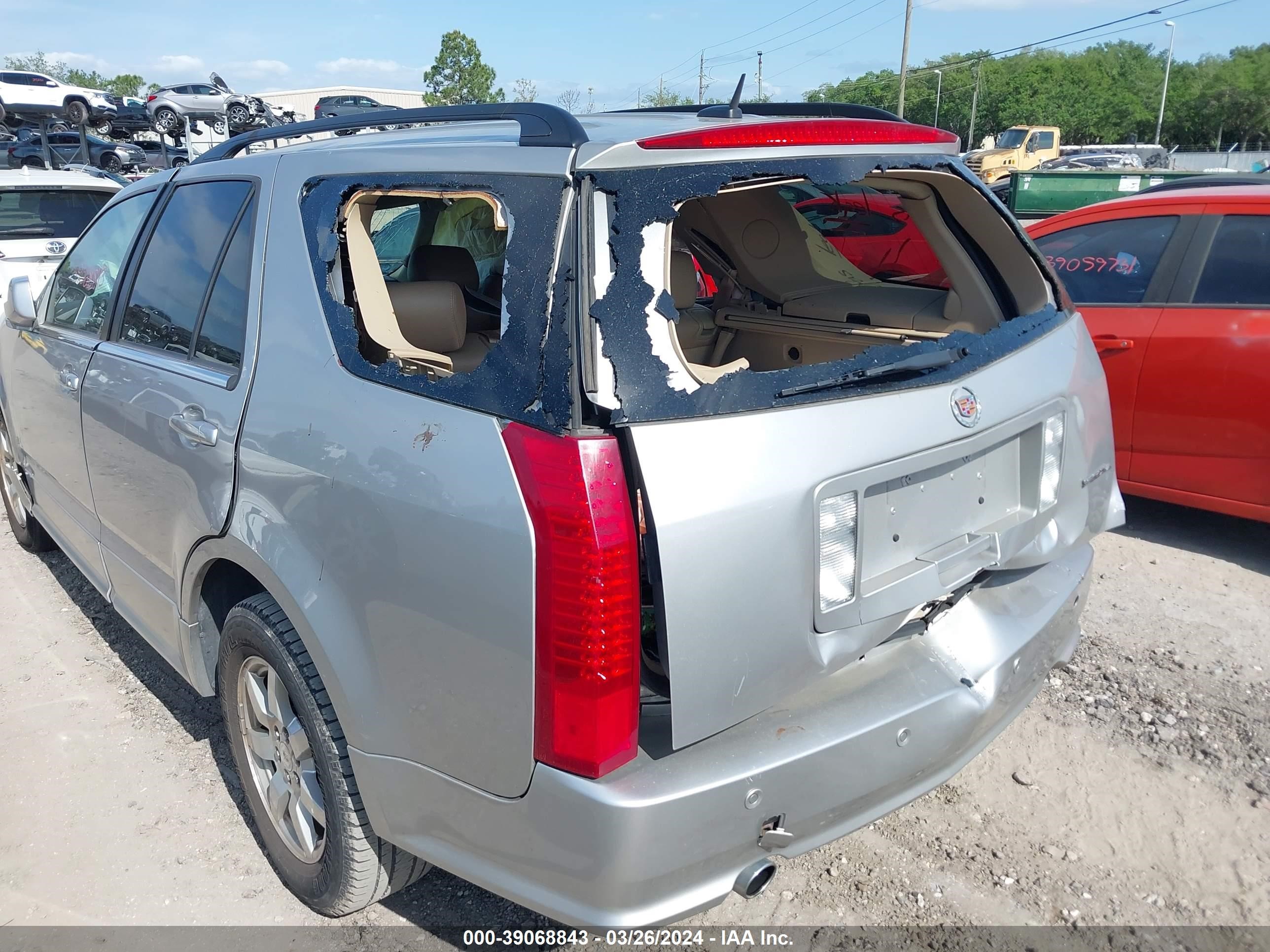 Photo 15 VIN: 1GYEE637070143036 - CADILLAC SRX 