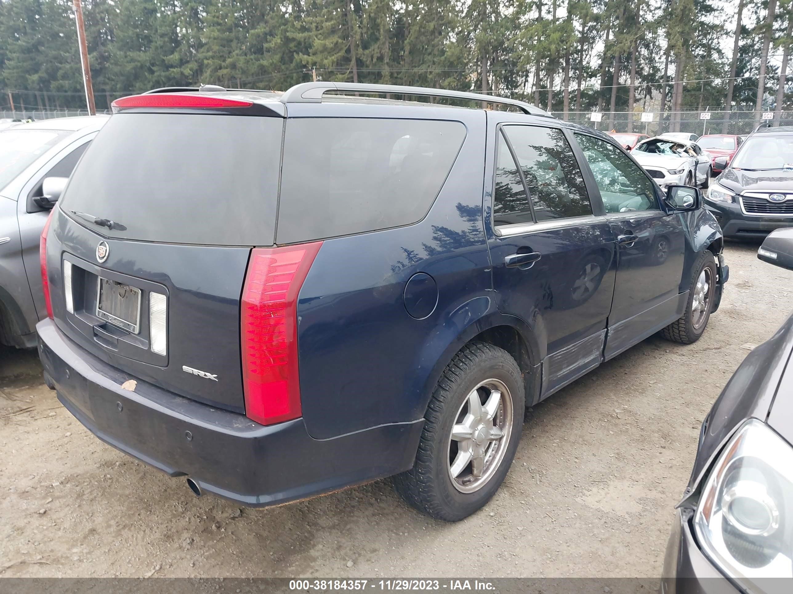 Photo 3 VIN: 1GYEE637160133565 - CADILLAC SRX 