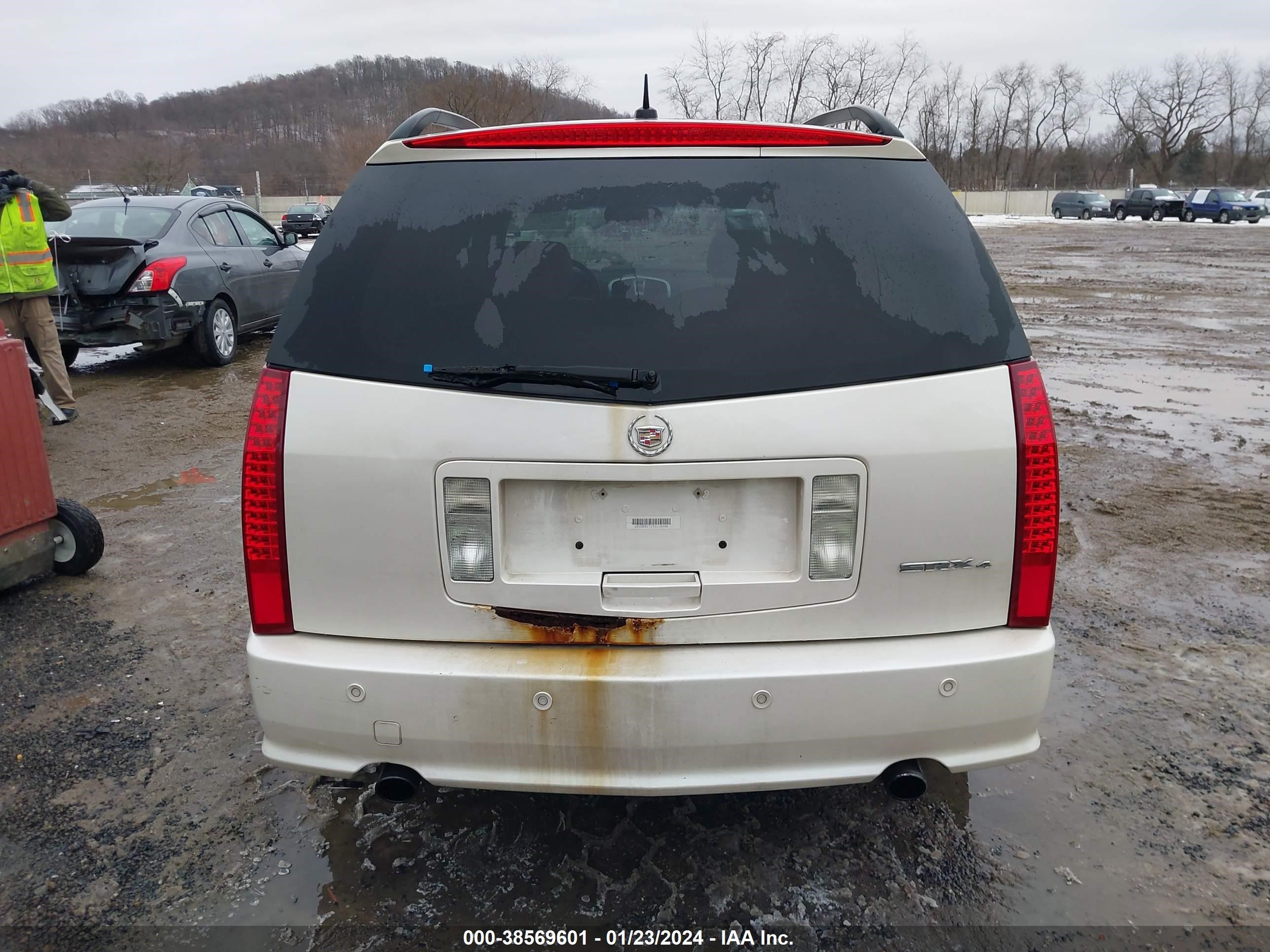 Photo 15 VIN: 1GYEE637170115696 - CADILLAC SRX 