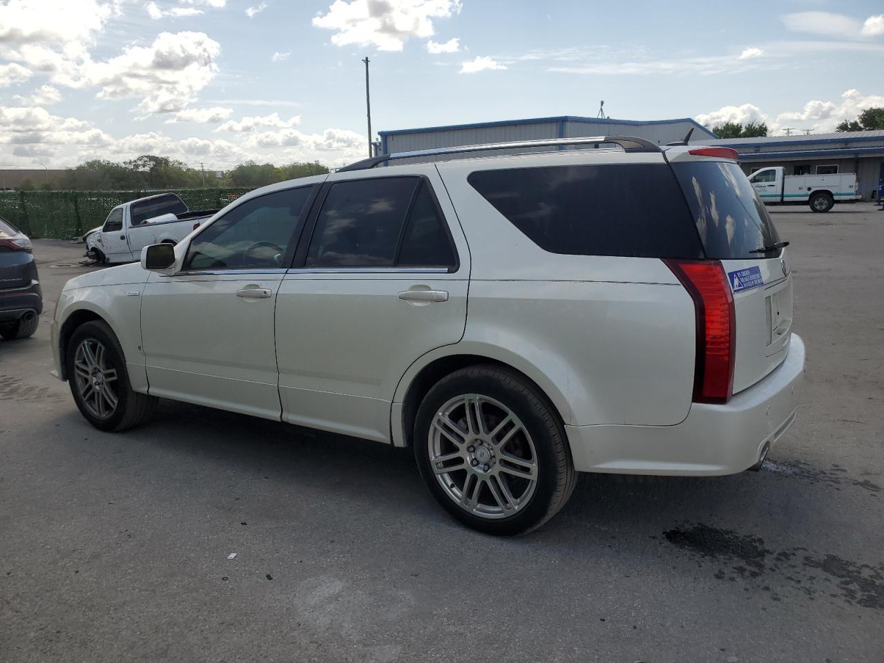 Photo 1 VIN: 1GYEE637170162565 - CADILLAC SRX 