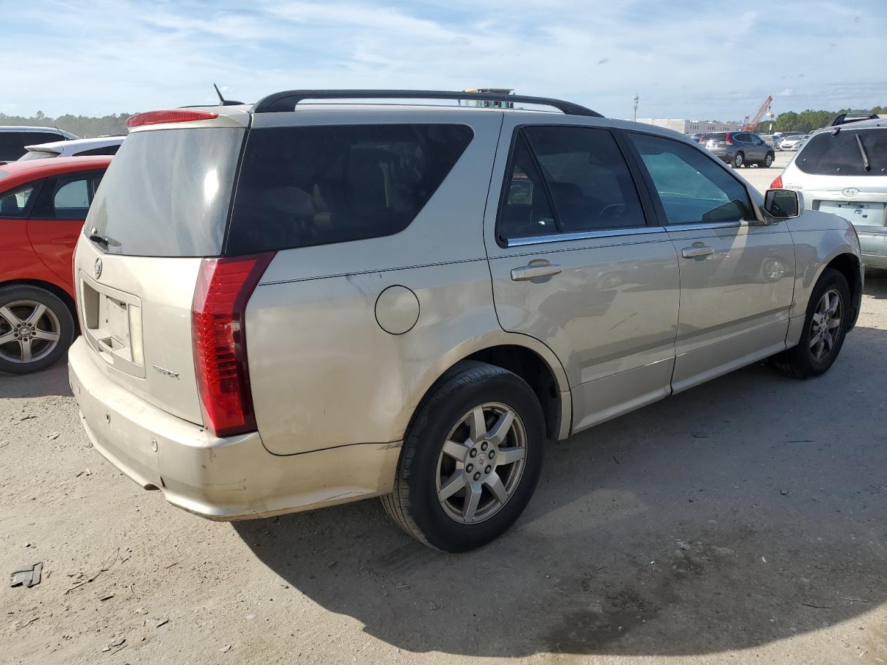 Photo 2 VIN: 1GYEE637280186245 - CADILLAC SRX 