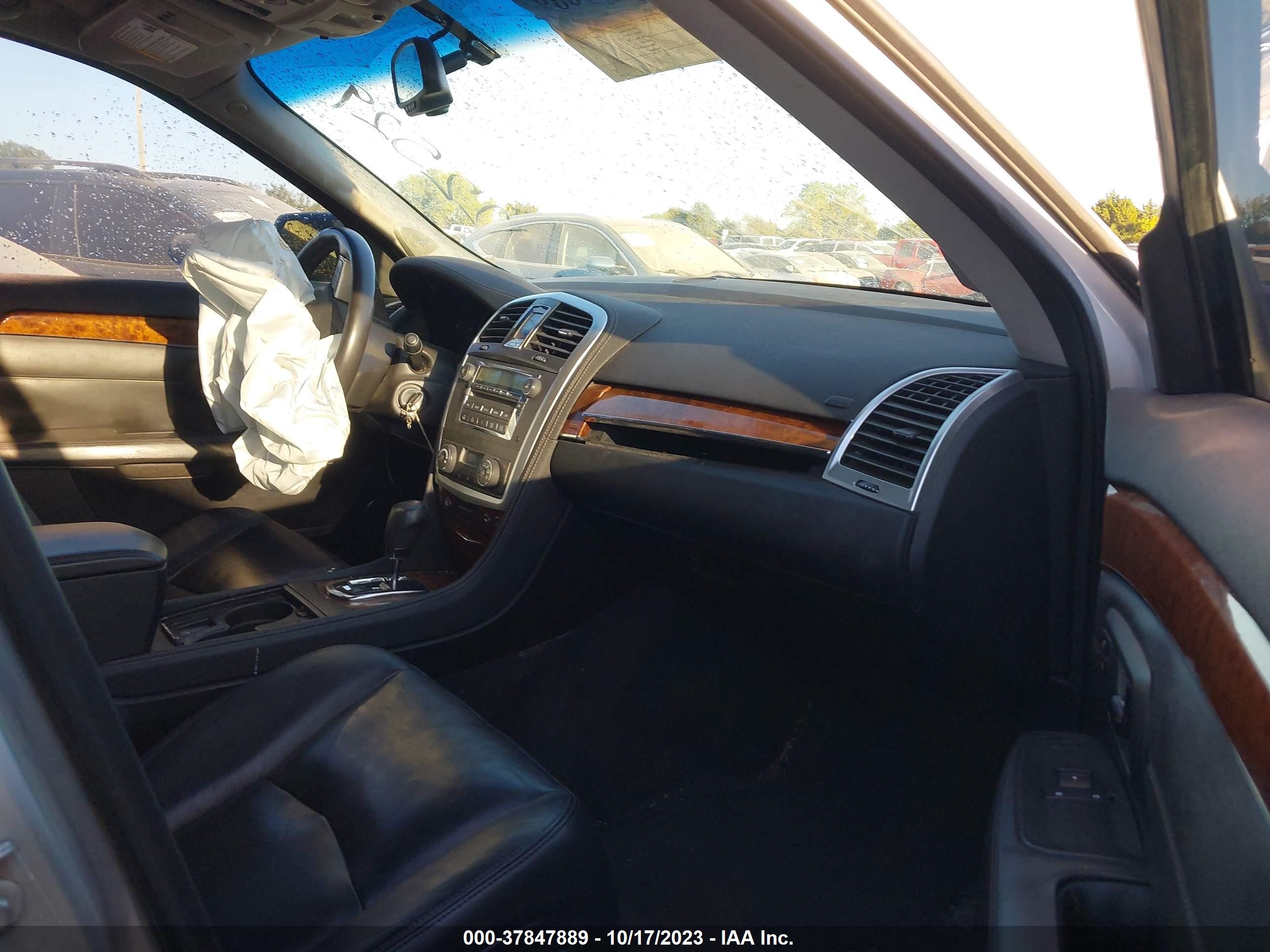 Photo 4 VIN: 1GYEE637290122529 - CADILLAC SRX 