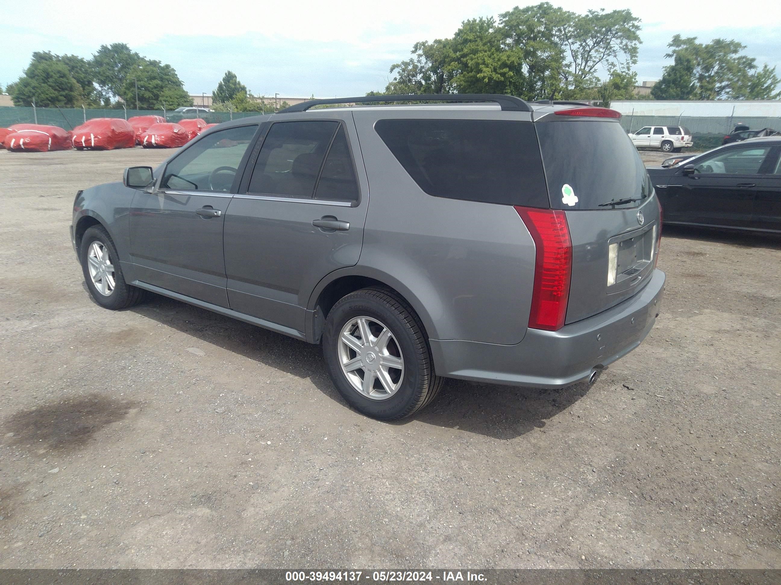 Photo 2 VIN: 1GYEE637350112571 - CADILLAC SRX 